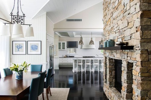 Cape Cod style Queensland home with lots of design inspirations. Friday's Favourites, Gallerie B blog.