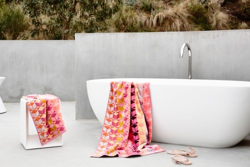 Ziporah Lifestyle Towels: Gallerie B