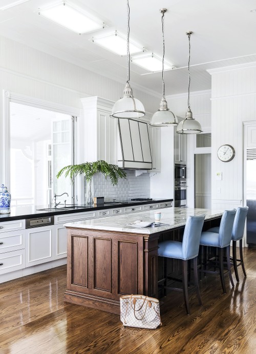 Classic Hamptons style kitchen with blue barstools. Friday's Favourites, Gallerie B blog