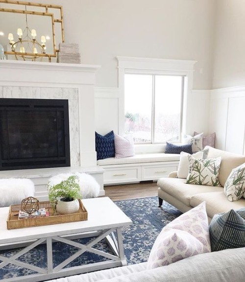 Soft colour palette in a living room. Friday's Favourites.