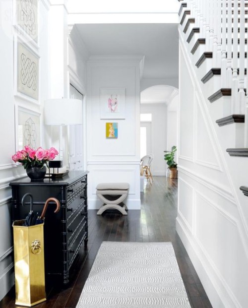 A bright and welcoming entrance. Friday's Favourites, Gallerie B blog.